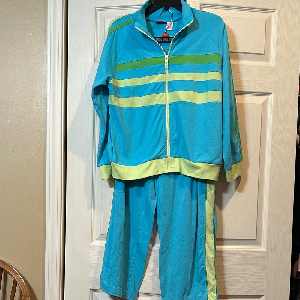 Pappagallo PXL - Vibrant Blue and Lime Women’s Athletic Set